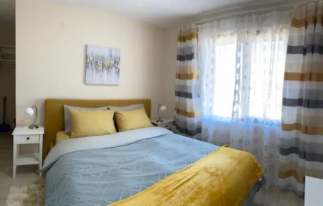 דירות 2 Bed 2 Bath, 4 Min Walk To Slope, Predela2, בנסקו