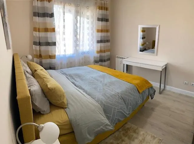 דירות 2 Bed 2 Bath, 4 Min Walk To Slope, Predela2, בנסקו